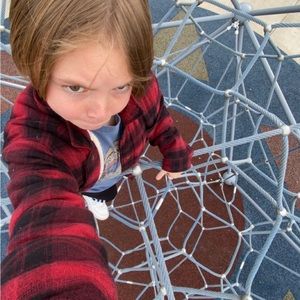 Meet your Posher, Eli